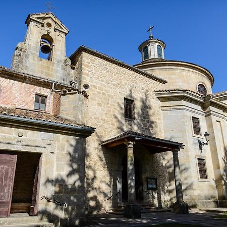 Апартаменты Gredos Abantera Аренас-де-Сан-Педро Экстерьер фото