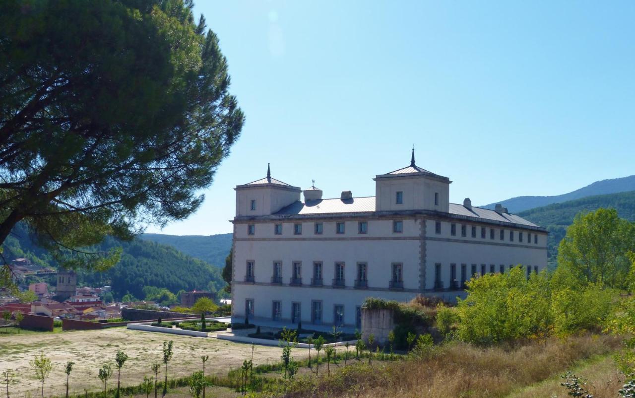 Апартаменты Gredos Abantera Аренас-де-Сан-Педро Экстерьер фото